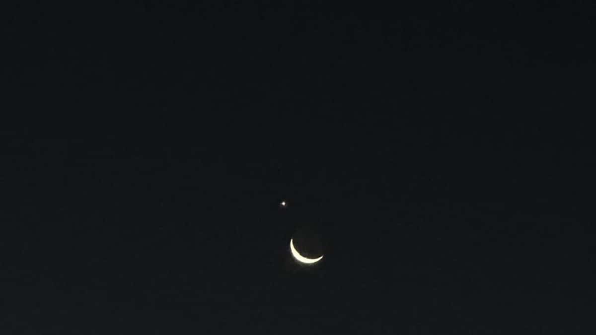 Alinhamento de planetas e da Lua formam espetáculo no céu em fenômeno astronômico