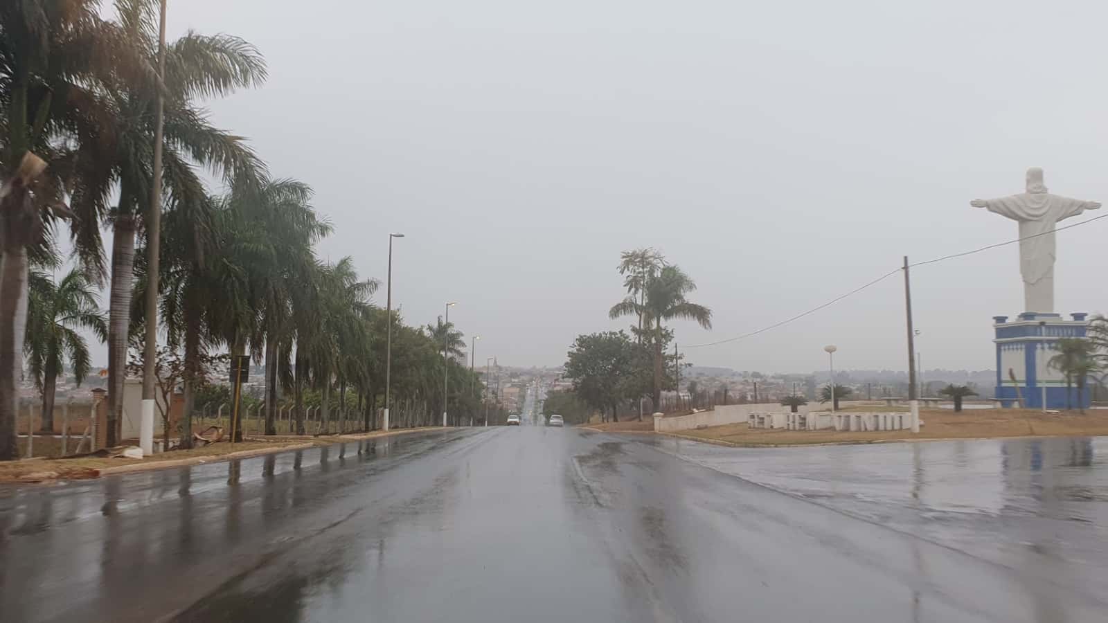 Terça-feira (23) deve ter virada no tempo com chuva e queda de temperatura no noroeste paulista
