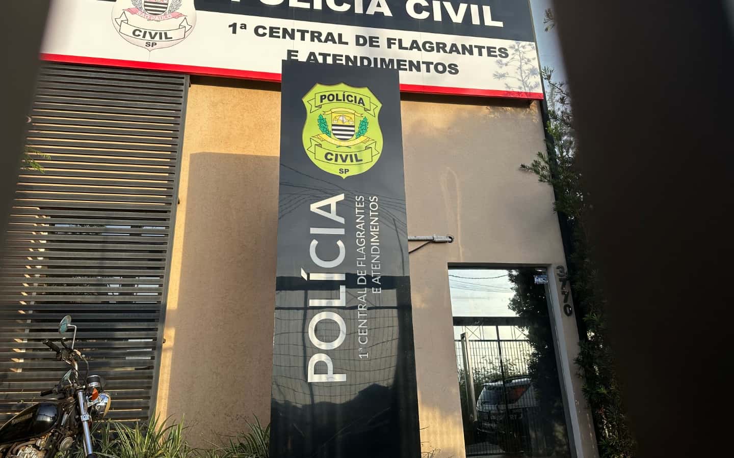 Mulher denuncia casal de empresários após agressão e ataque homofóbico em Rio Preto (SP)