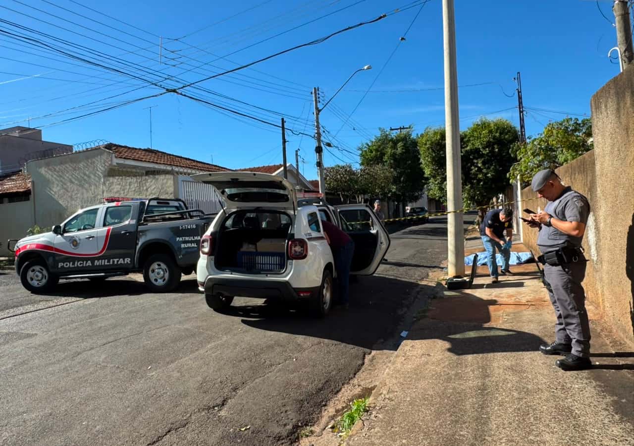 Homem é encontrado morto com golpes de faca em Rio Preto
